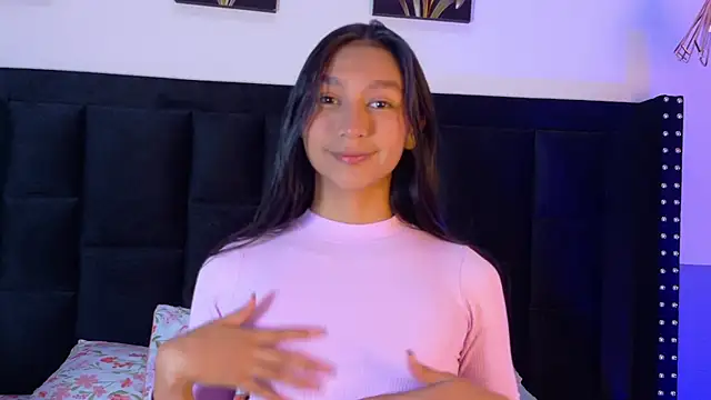 Snapshot of ThinPrincesss chatting on February 20, 1:02 pm ThinPrincesss online show from February 20, 1:02 pm