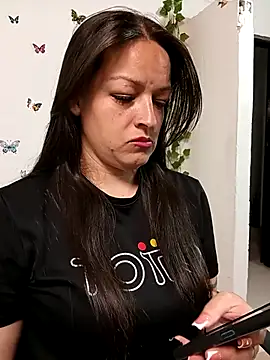 Snapshot of Ivanna_Greey1 chatting on March 3, 12:39 am Ivanna Greey1 online show from March 3, 12:39 am