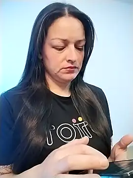 Snapshot of Ivanna_Greey1 chatting on February 22, 4:08 pm Ivanna Greey1 online show from February 22, 4:08 pm