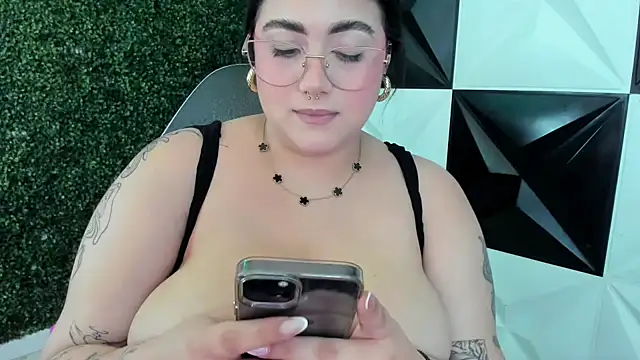 mady musex online show from April 19, 3:18 am