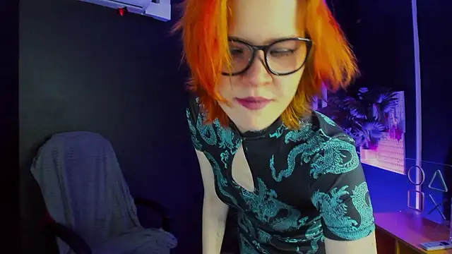 Snapshot of Ula_ulaa chatting on February 6, 5:36 am Ula ulaa online show from February 6, 5:36 am