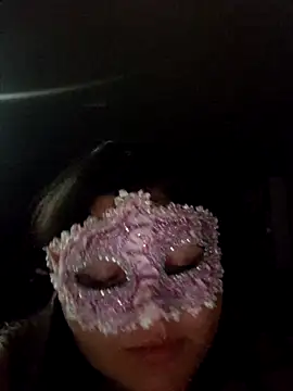 Snapshot of GatinhaGarota chatting on March 2, 12:00 am GatinhaGarota online show from March 2, 12:00 am