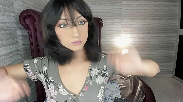 sweetness siren online show from March 25, 4:01 am