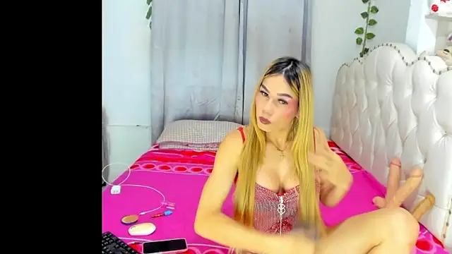 sweet supreme online show from April 23, 1:12 am