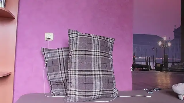 marrena a online show from March 18, 6:16 am