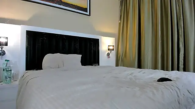 marrena a online show from February 10, 12:59 pm