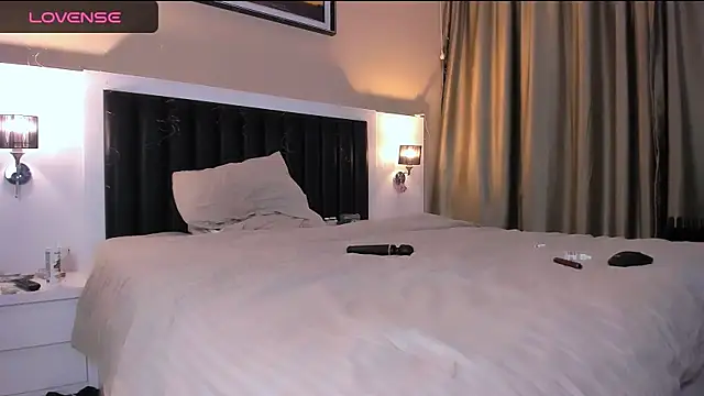 marrena a online show from February 13, 10:59 am