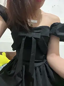 Snapshot of DoliceGirl2k chatting on May 2, 12:21 pm DoliceGirl2k online show from May 2, 12:21 pm