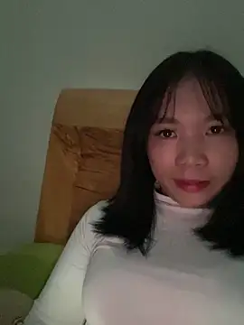 DoliceGirl2k online show from February 13, 8:25 am