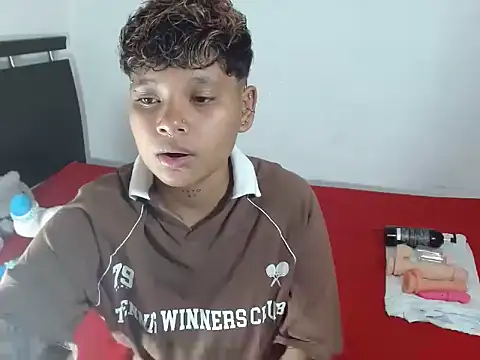 scarletfox  3 online show from February 10, 12:20 am