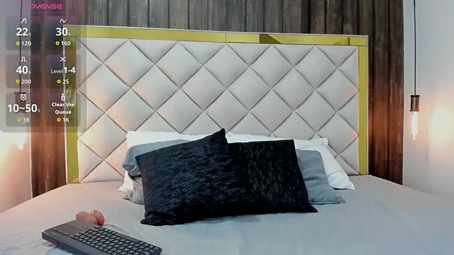 Snapshot of samanthaa_rosee__ chatting on February 20, 3:47 am samanthaa rosee online show from February 20, 3:47 am