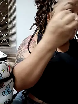 SweettSin online show from February 11, 11:10 am