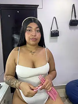 big booty girl online show from February 13, 11:49 pm