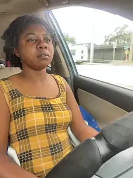 Ebony Queeen online show from April 20, 2:51 pm
