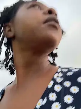 Ebony Queeen online show from June 10, 10:49 am