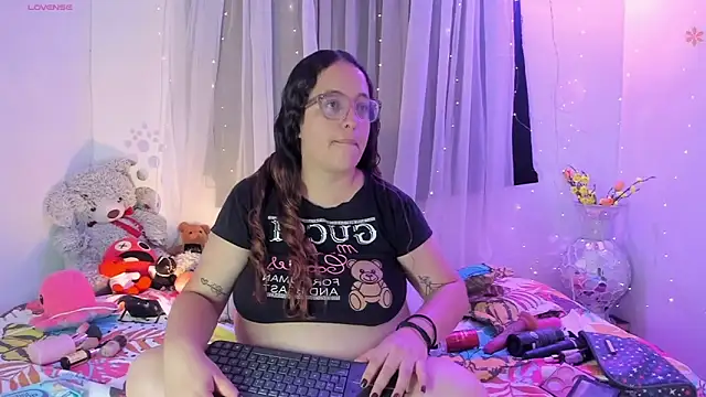 Stacy millerr1 online show from May 21, 10:01 am