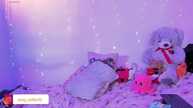 Stacy millerr1 online show from March 23, 11:10 am