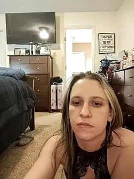 sexyymeli online show from March 5, 7:27 am