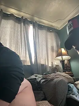 kayleighgirl online show from April 4, 12:12 pm