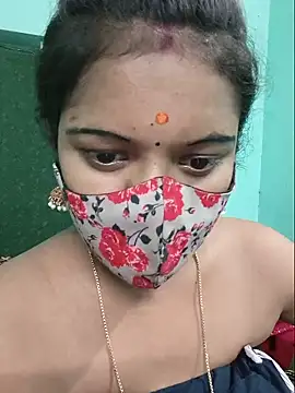 Snapshot of Tamilkannadacouple chatting on May 19, 6:15 pm Tamilkannadacouple online show from May 19, 6:15 pm