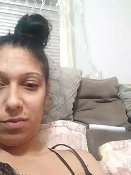 HiddenDuet online show from April 25, 10:51 pm