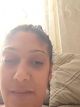 HiddenDuet online show from March 22, 10:39 am