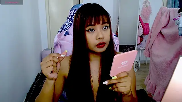 MyAsianWaifu online show from May 18, 7:24 am