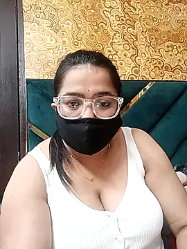 GangbangCouple online show from March 3, 9:27 am