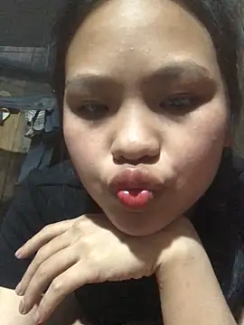 Snapshot of nonakana chatting on February 21, 9:00 am nonakana online show from February 21, 9:00 am