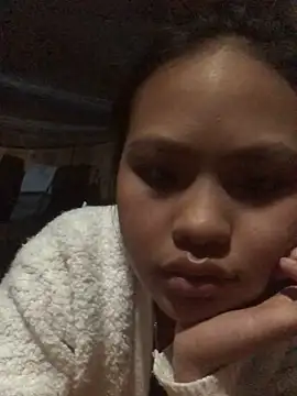 Snapshot of nonakana chatting on February 6, 10:28 pm nonakana online show from February 6, 10:28 pm