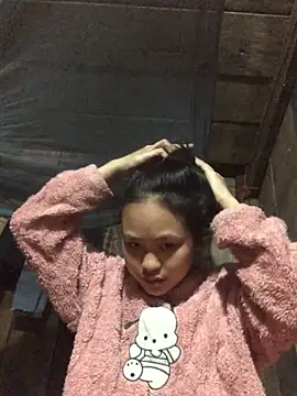 Snapshot of nonakana chatting on February 11, 3:17 am nonakana online show from February 11, 3:17 am