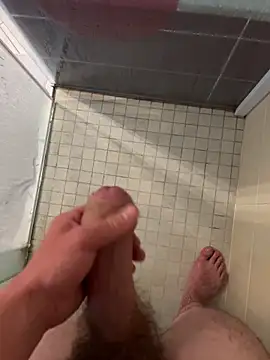 enormebitedu31 online show from April 12, 7:11 am