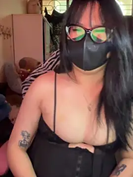 HaleyKin online show from March 17, 1:19 am