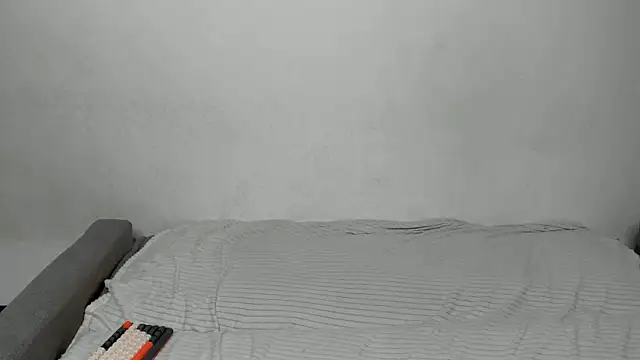 Snapshot of SnezanaLive chatting on February 16, 4:22 am SnezanaLive online show from February 16, 4:22 am