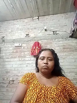 Snapshot of Puja_9999 chatting on July 11, 12:05 pm Puja 9999 online show from July 11, 12:05 pm