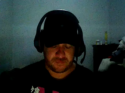 Snapshot of caio_zina chatting on February 27, 6:35 am caio zina online show from February 27, 6:35 am