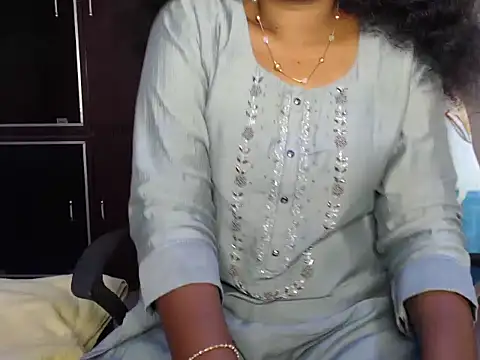 VixenNandhu online show from March 15, 6:15 pm