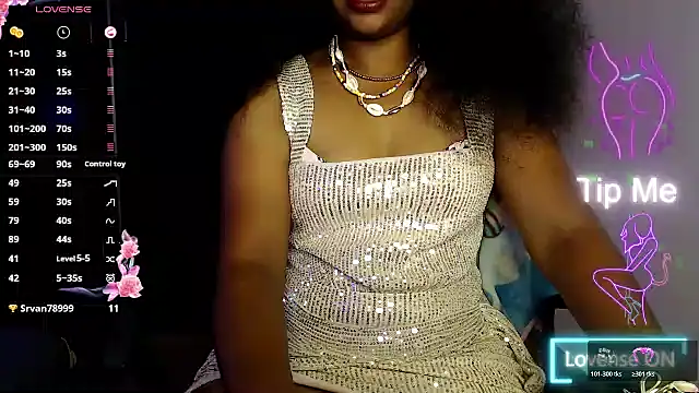 Snapshot of VixenNandhu chatting on February 13, 6:35 am VixenNandhu online show from February 13, 6:35 am