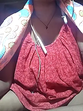 Snapshot of Sweet-runi chatting on February 21, 5:26 pm Sweet-runi online show from February 21, 5:26 pm