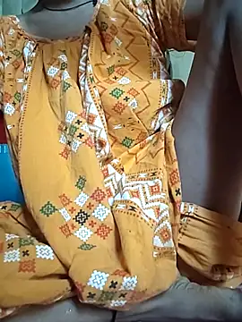 Sweet-runi online show from April 1, 11:11 am