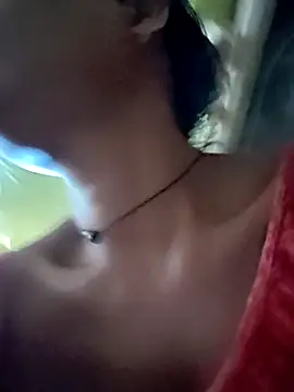 Snapshot of Sweet-runi chatting on June 16, 1:49 am Sweet-runi online show from June 16, 1:49 am
