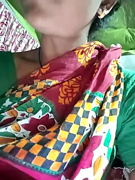 Snapshot of Sweet-runi chatting on February 11, 4:07 pm Sweet-runi online show from February 11, 4:07 pm