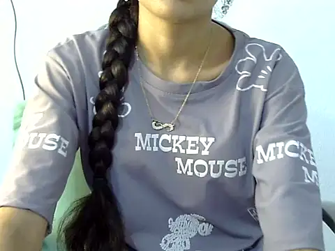 Mehaak  online show from April 4, 6:31 am