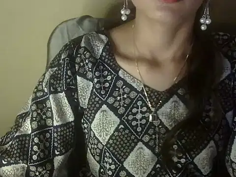 Mehaak  online show from May 14, 4:37 pm