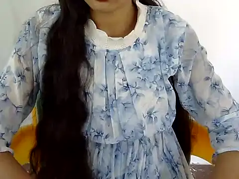 Mehaak  online show from February 7, 6:10 am