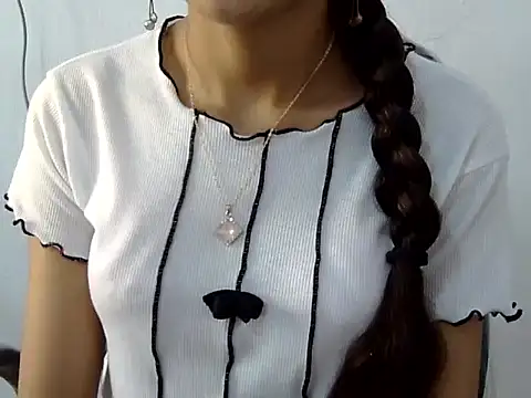 Mehaak  online show from April 8, 7:54 am