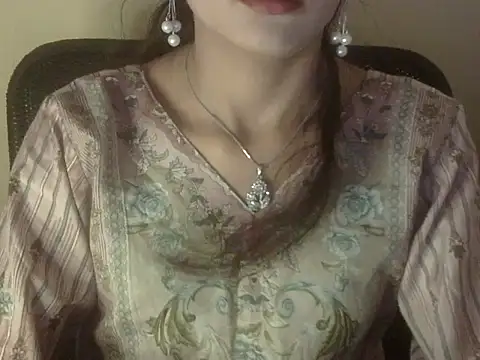 Mehaak  online show from May 7, 6:50 am