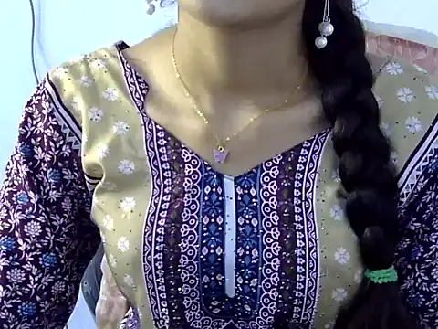 Mehaak  online show from March 25, 6:46 am