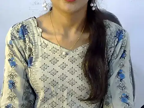 Mehaak  online show from May 13, 12:23 pm