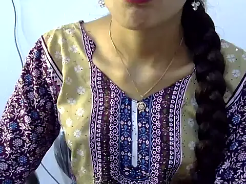 Mehaak  online show from April 9, 7:25 am